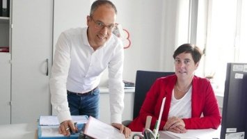 Thomas Theis und Michaela Marx vom Zentrum für Stiftungen, Fundraising und Förderwesen
